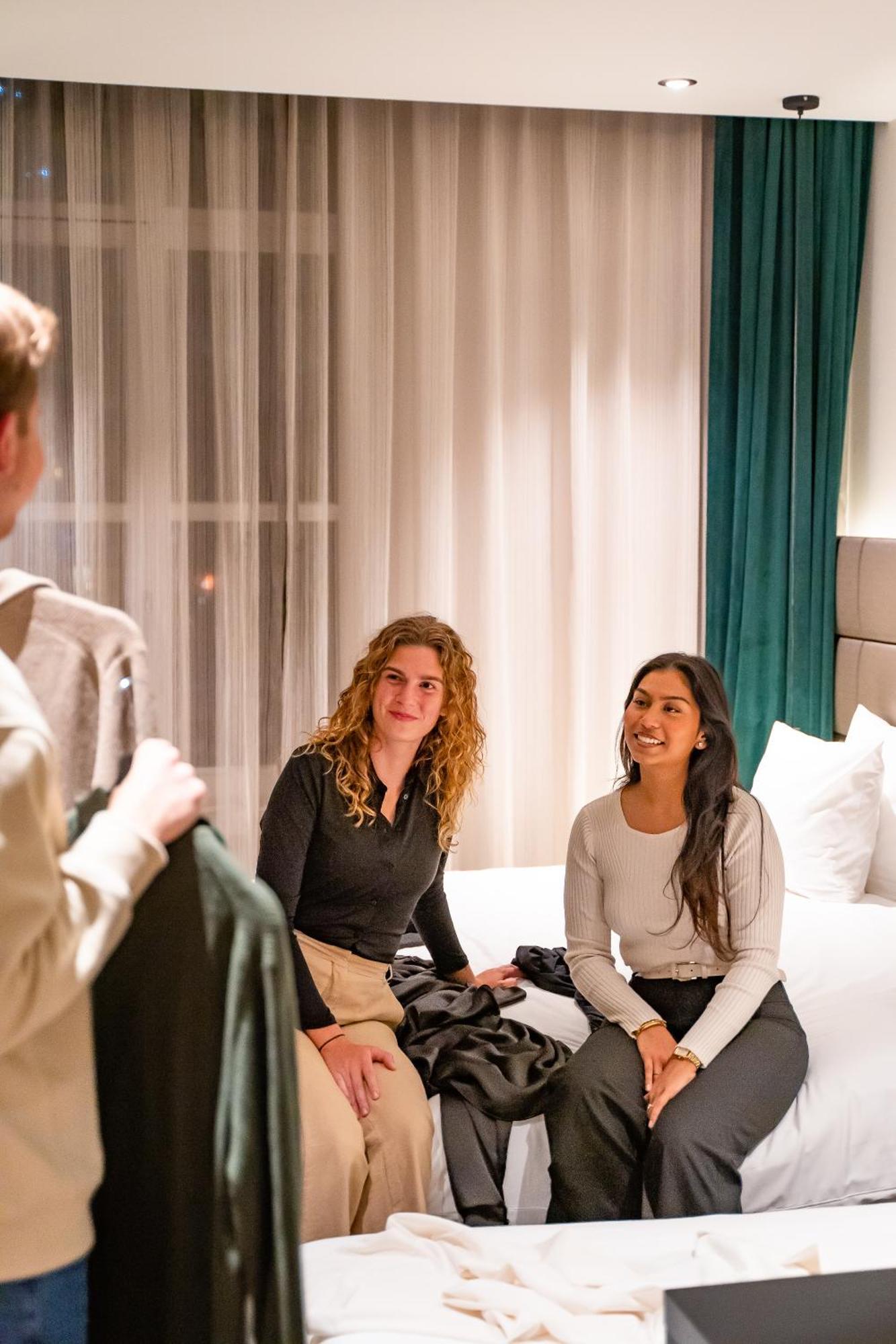 Boutique Hotel Corona Den Haag Ruang foto