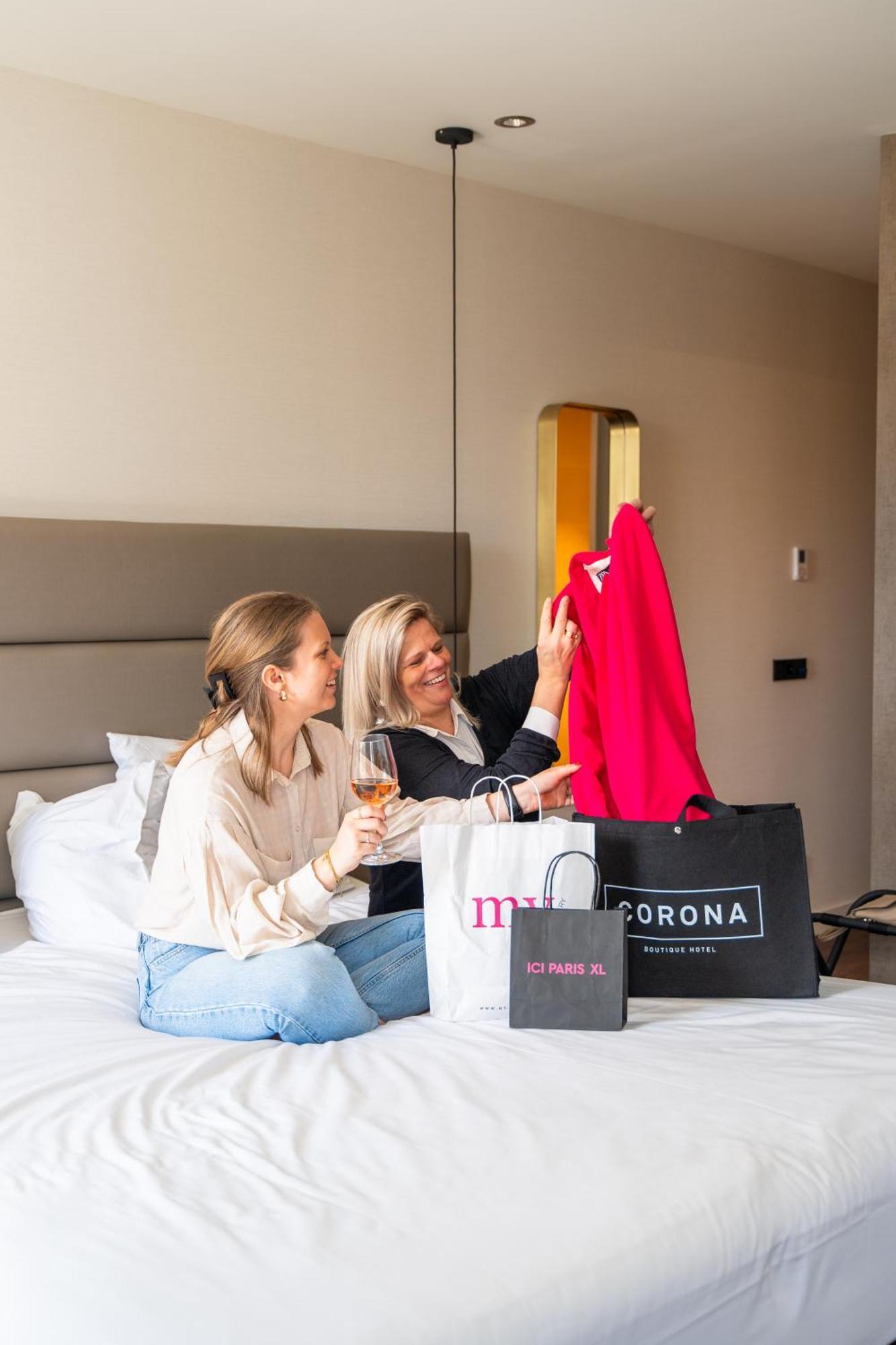 Boutique Hotel Corona Den Haag Bagian luar foto