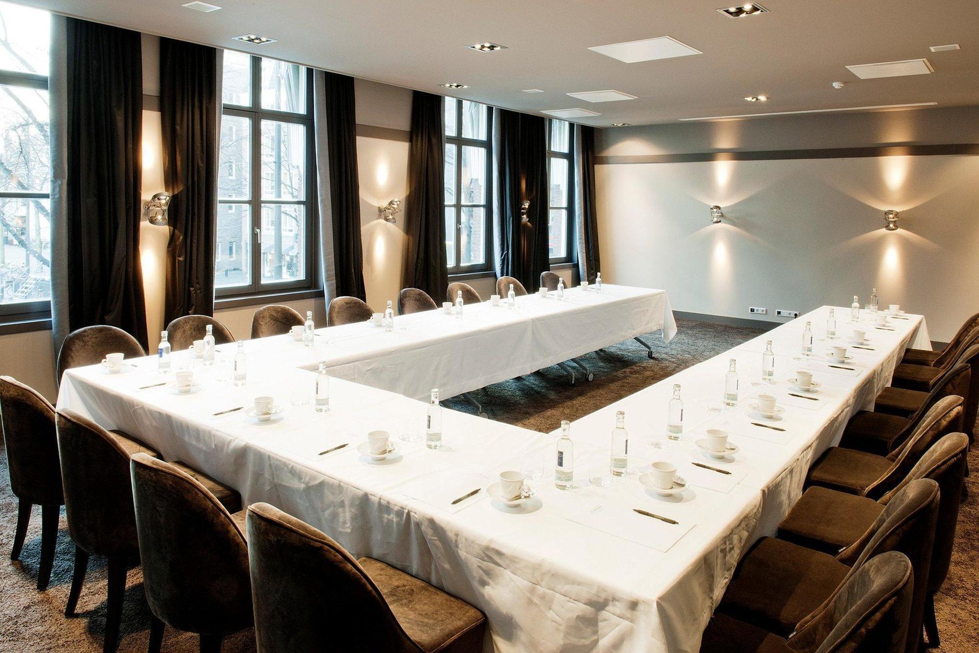 Boutique Hotel Corona Den Haag Bagian luar foto