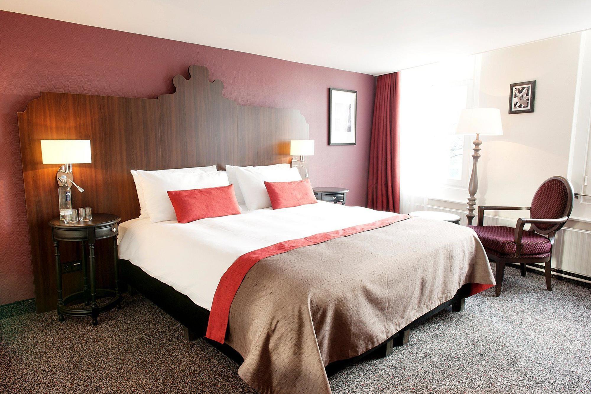 Boutique Hotel Corona Den Haag Bagian luar foto